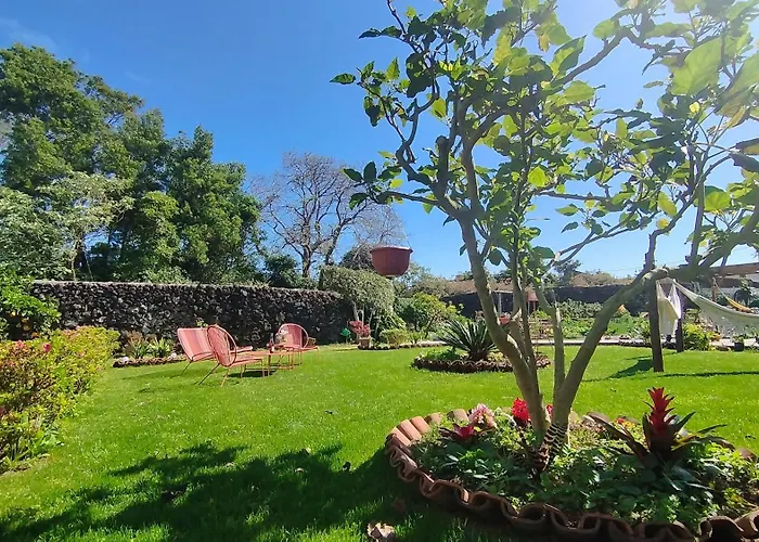 Дом отдыха Quinta Dos Sentidos Eco Nature Retreat In Azores *