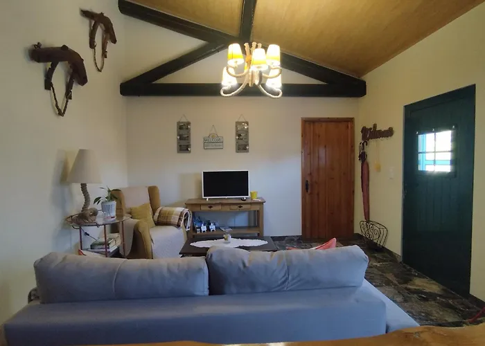 Дом отдыха Quinta Dos Sentidos Eco Nature Retreat In Azores Сан-Висенти-Феррейра