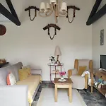 Quinta Dos Sentidos Eco Nature Retreat In Azores Feriehus São Vicente Ferreira