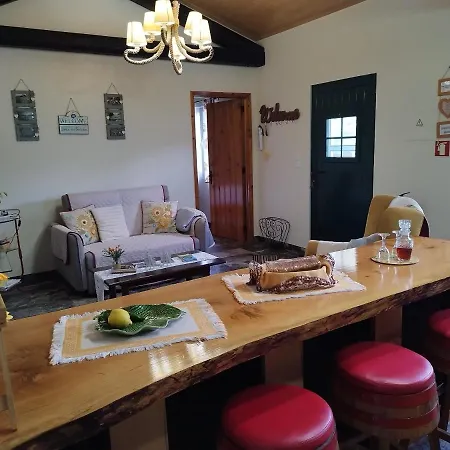 Casa de Férias Quinta Dos Sentidos Eco Nature Retreat In Azores