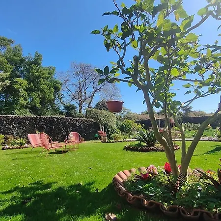 בית נופש Quinta Dos Sentidos , Rustic In *